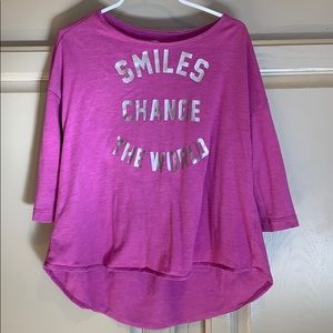 3/4 sleeve graphic T-shirt